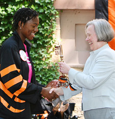Shirley Tilghman bestows the key to Princeton