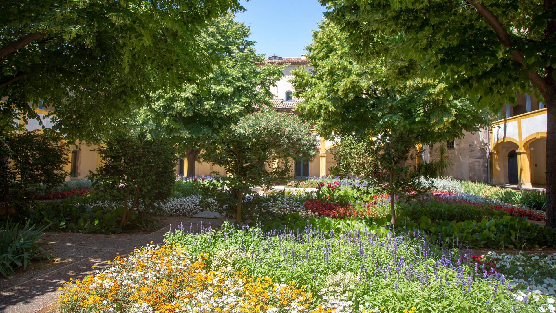 House and gardens in Arles, France