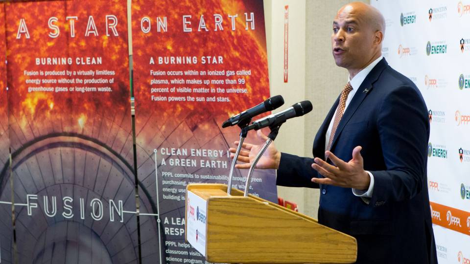 Cory Booker speaking at PPPL