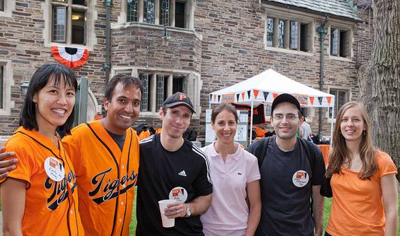 Reunions outside group