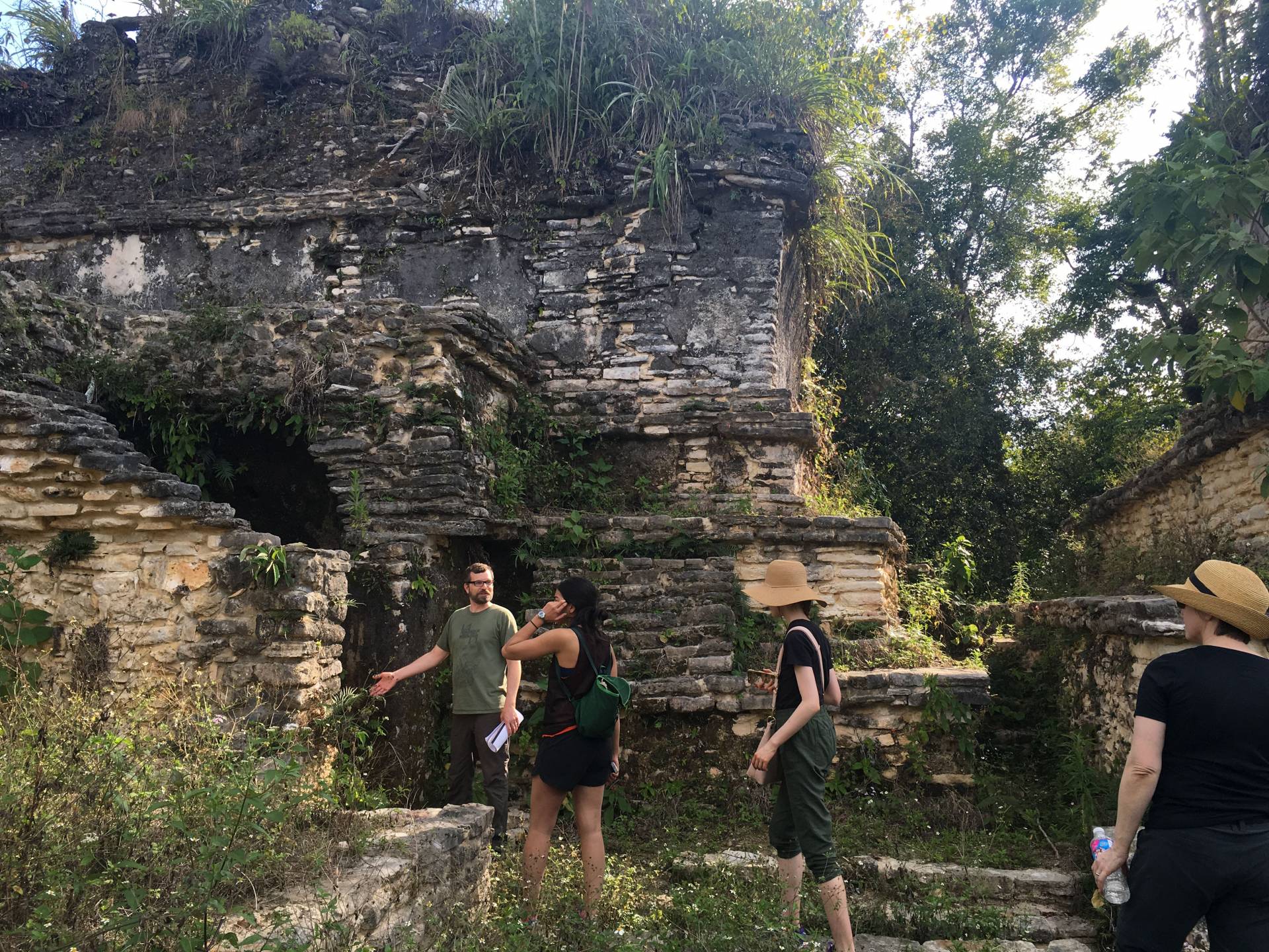Students explore the ruins of Plan de Ayutla