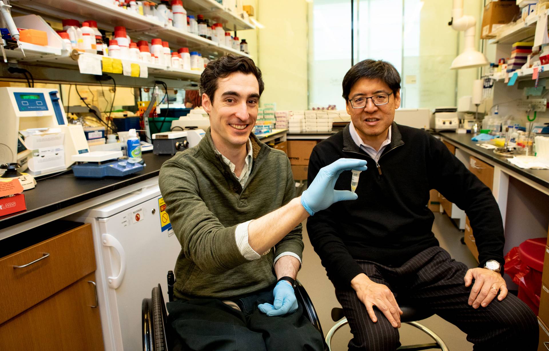 Tom Pisano and Sam Wang in lab