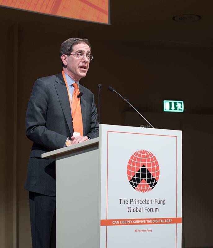 President Eisgruber at the podium addressing the Princeton-Fung Global Forum in Berlin