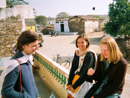 06_staff_udaipur