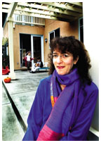 Julie King '82