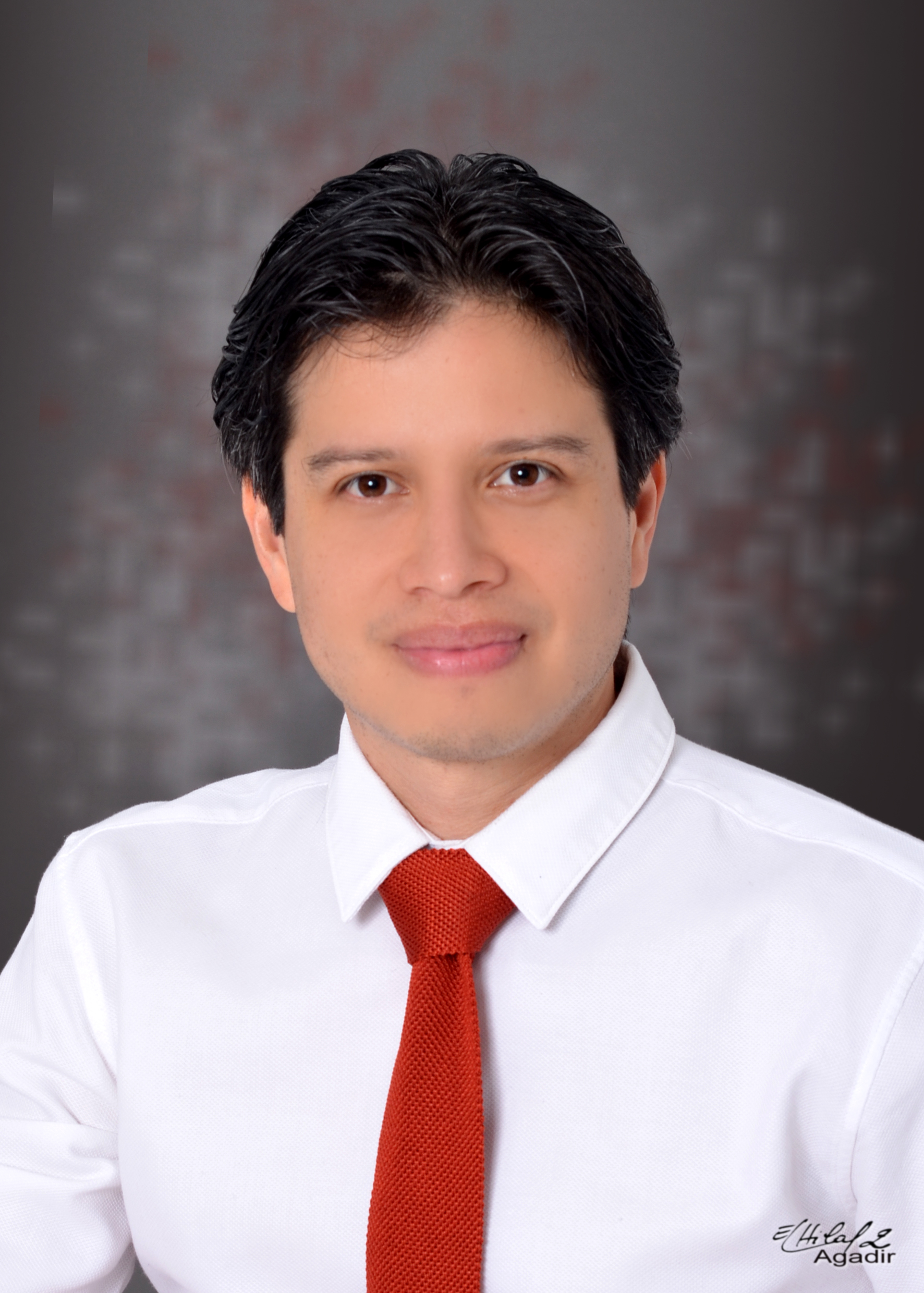 Portrait of Samir M. Perlaza