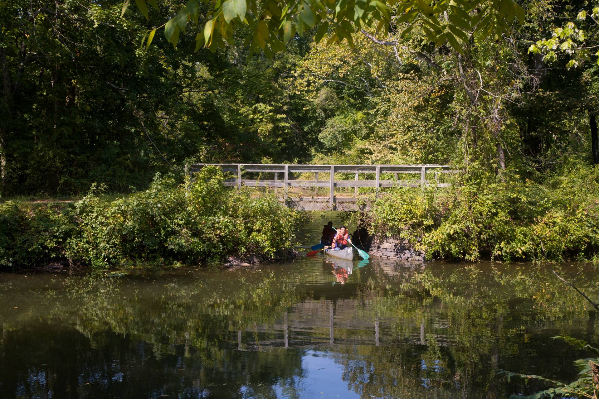 Canoeing on Delaware and Raritan Canal State Park