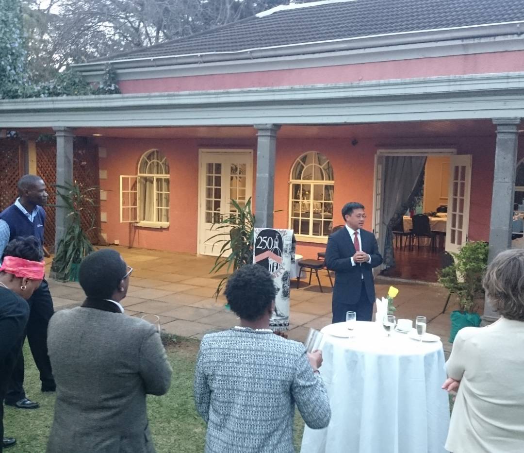David Lee at alumni reception in Nairobi