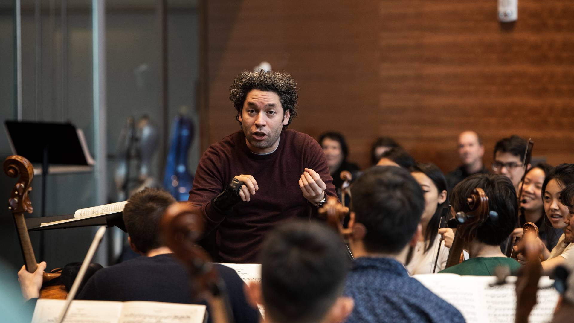 Gustavo Dudamel conducting orchestra