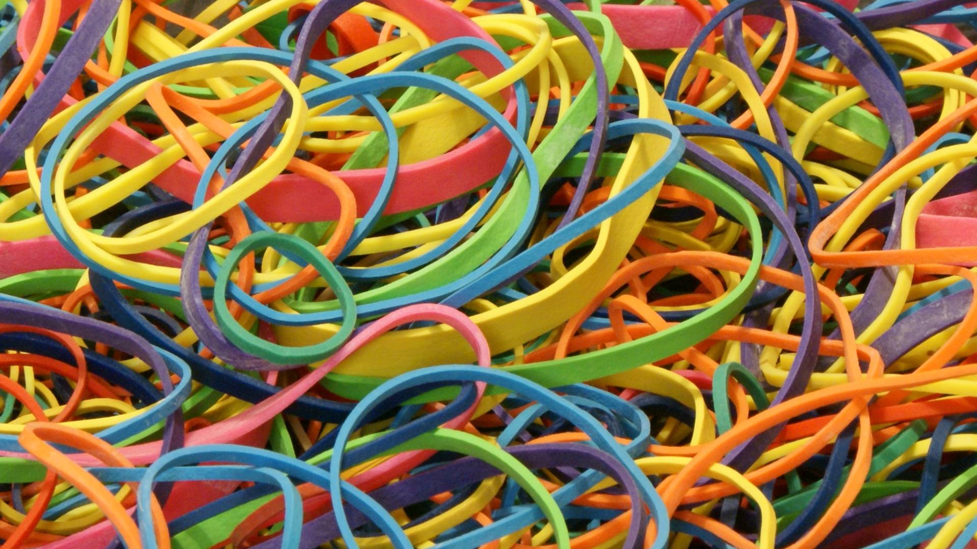 Pile of colorful rubbber bands