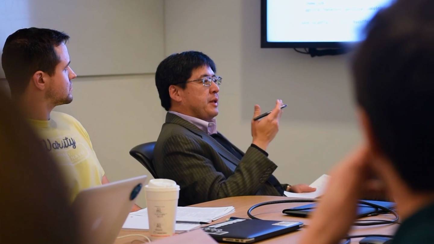 Sam Wang teaches workshop
