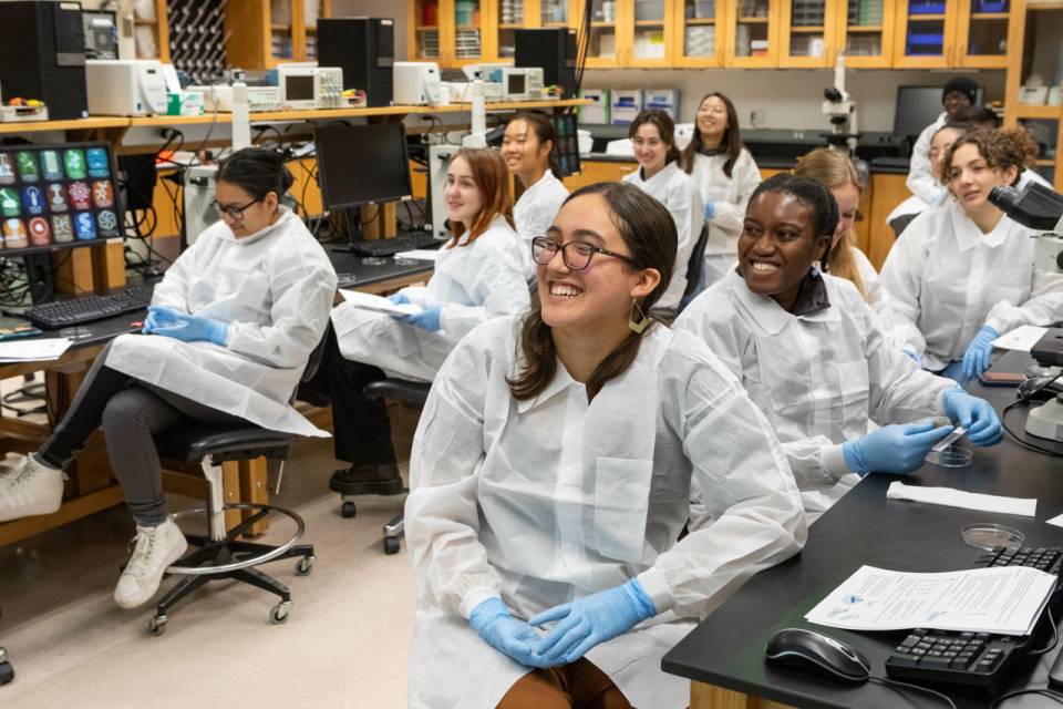 The Princeton Branch of the Ludwig Institute for Cancer Research hosted a Wintersession workshop that gave insight into the Institute's research for cancer treatment.