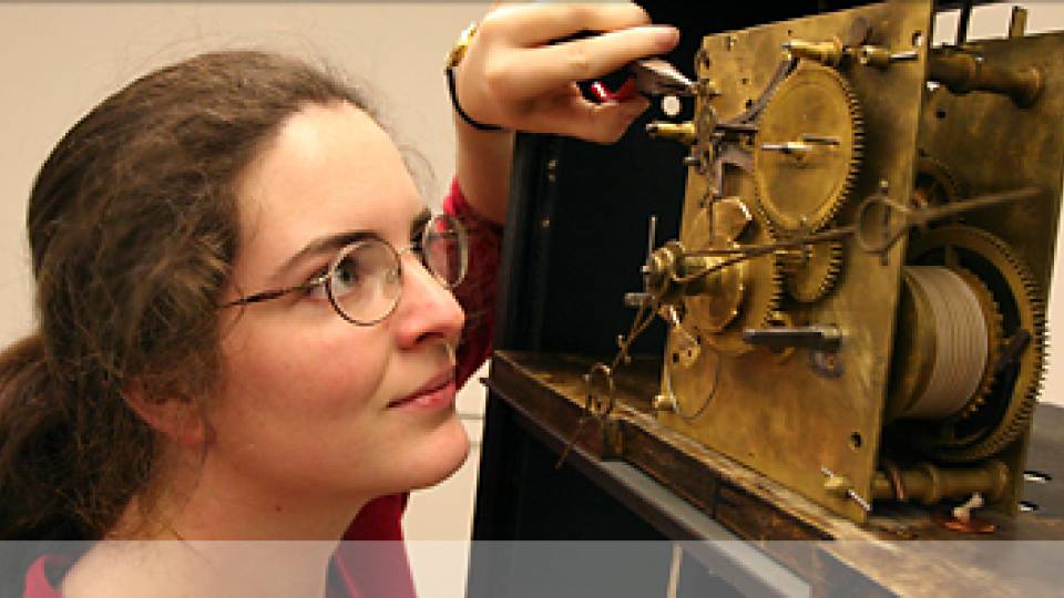 Restoring the Prospect House clock