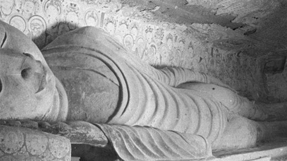 Dunhuang reclining Buddha
