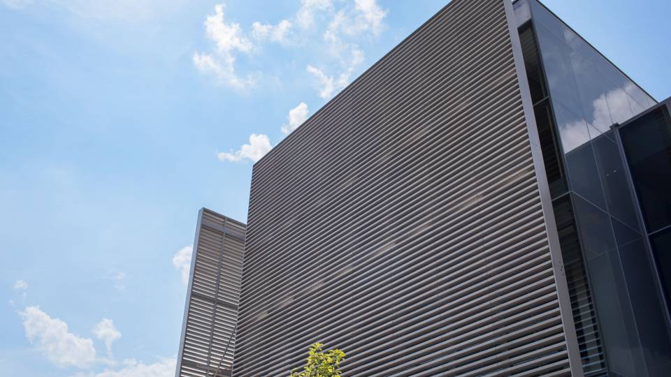 facade of the Simpson International Building