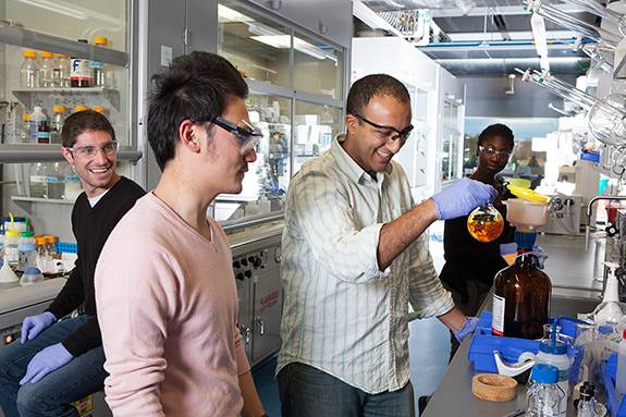 Beauty of Lab_people