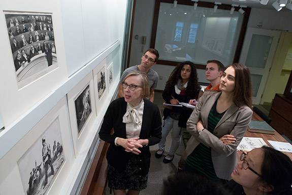 Freshman Seminar Caricature McCauley and students