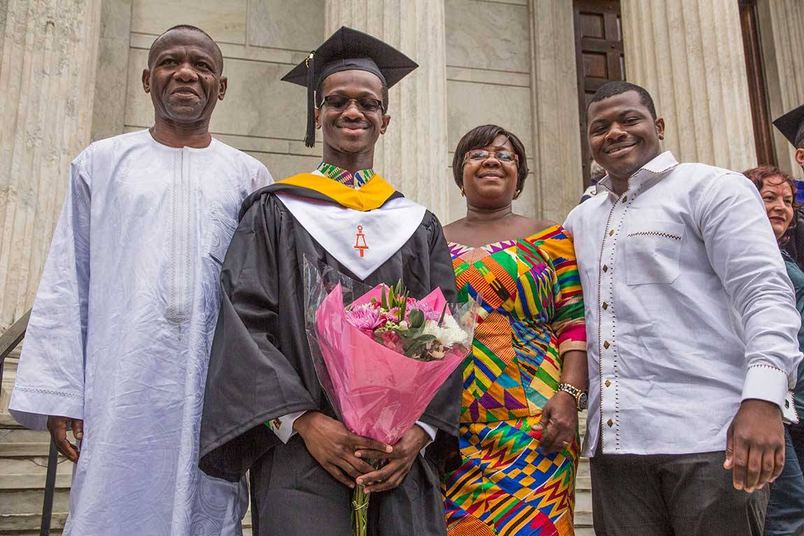 Commencement 2015 Jeffrey Asala and family