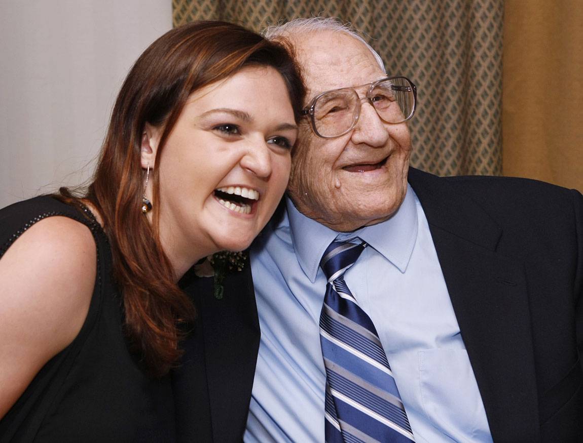 Centenarian senior prom2