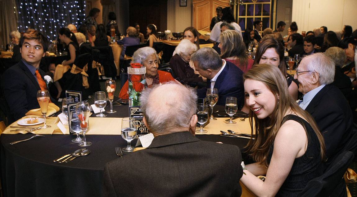 Centenarian senior prom3