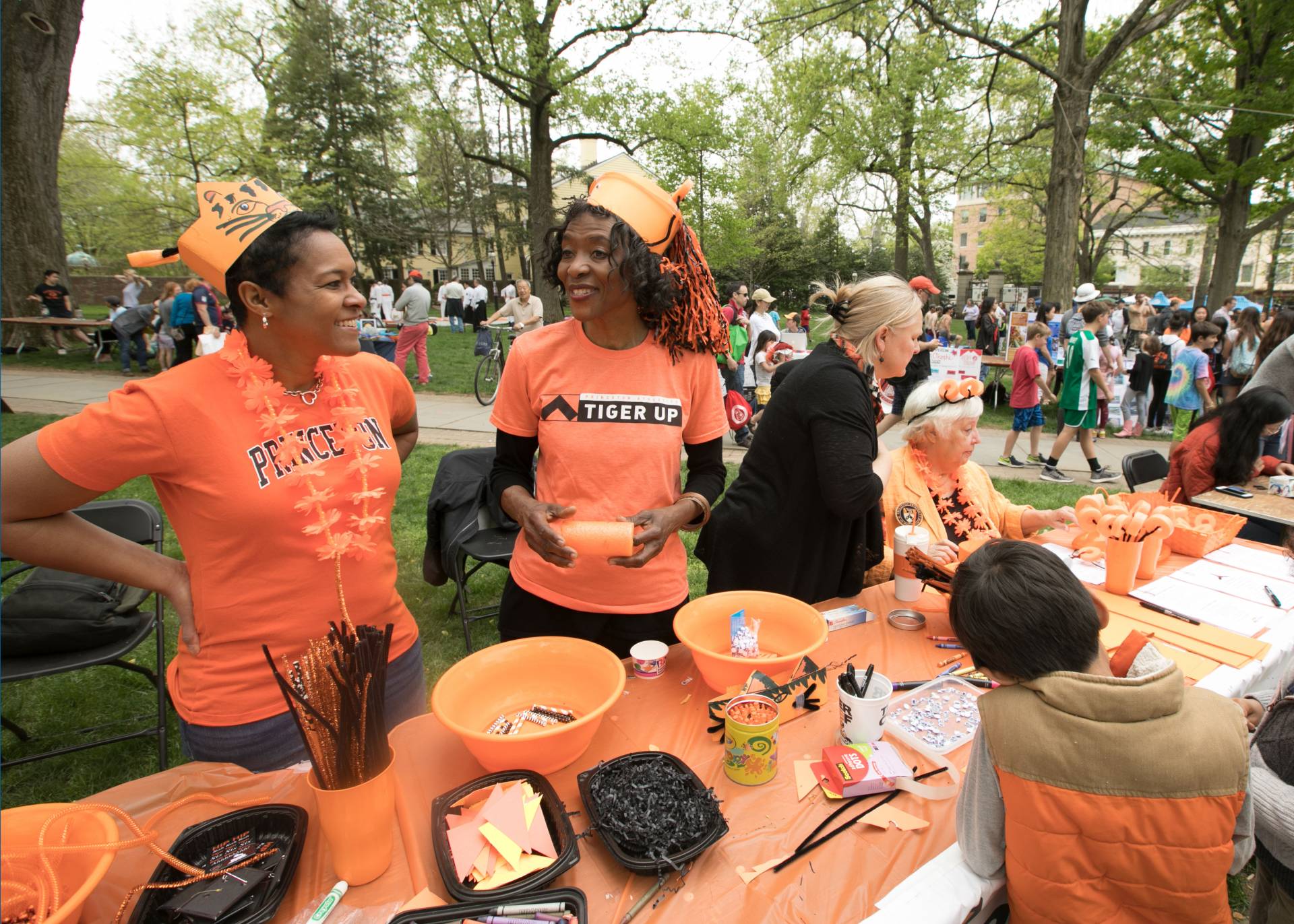 Arts and crafts table at Communiversity 2017