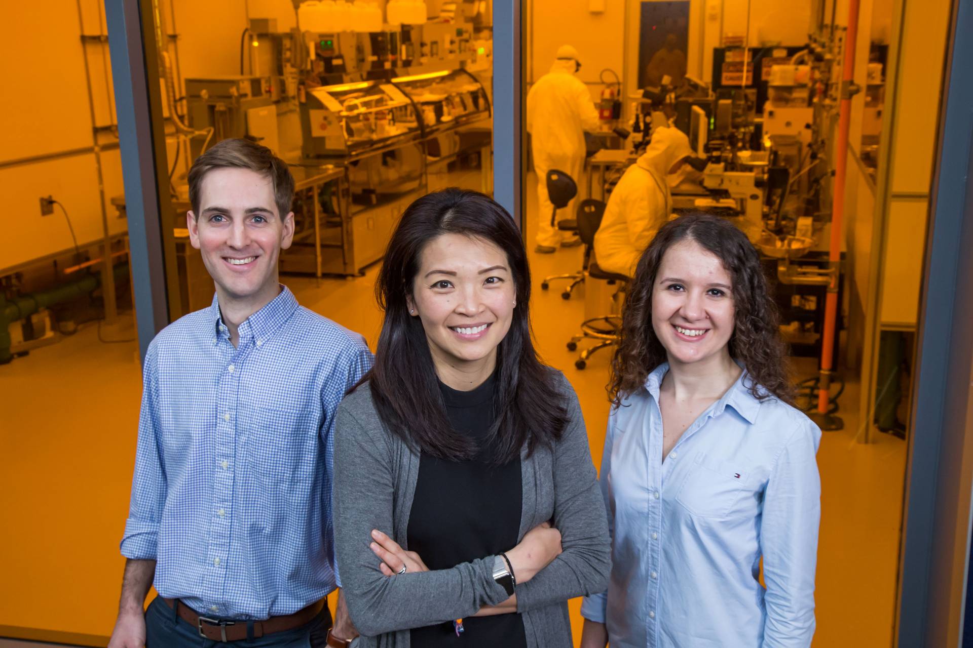   Smart windows team: Professor Yueh-Lin (Lynn) Loo (center) with graduate students Nicholas Davy (left) and Melda Sezen-Edmonds (right)