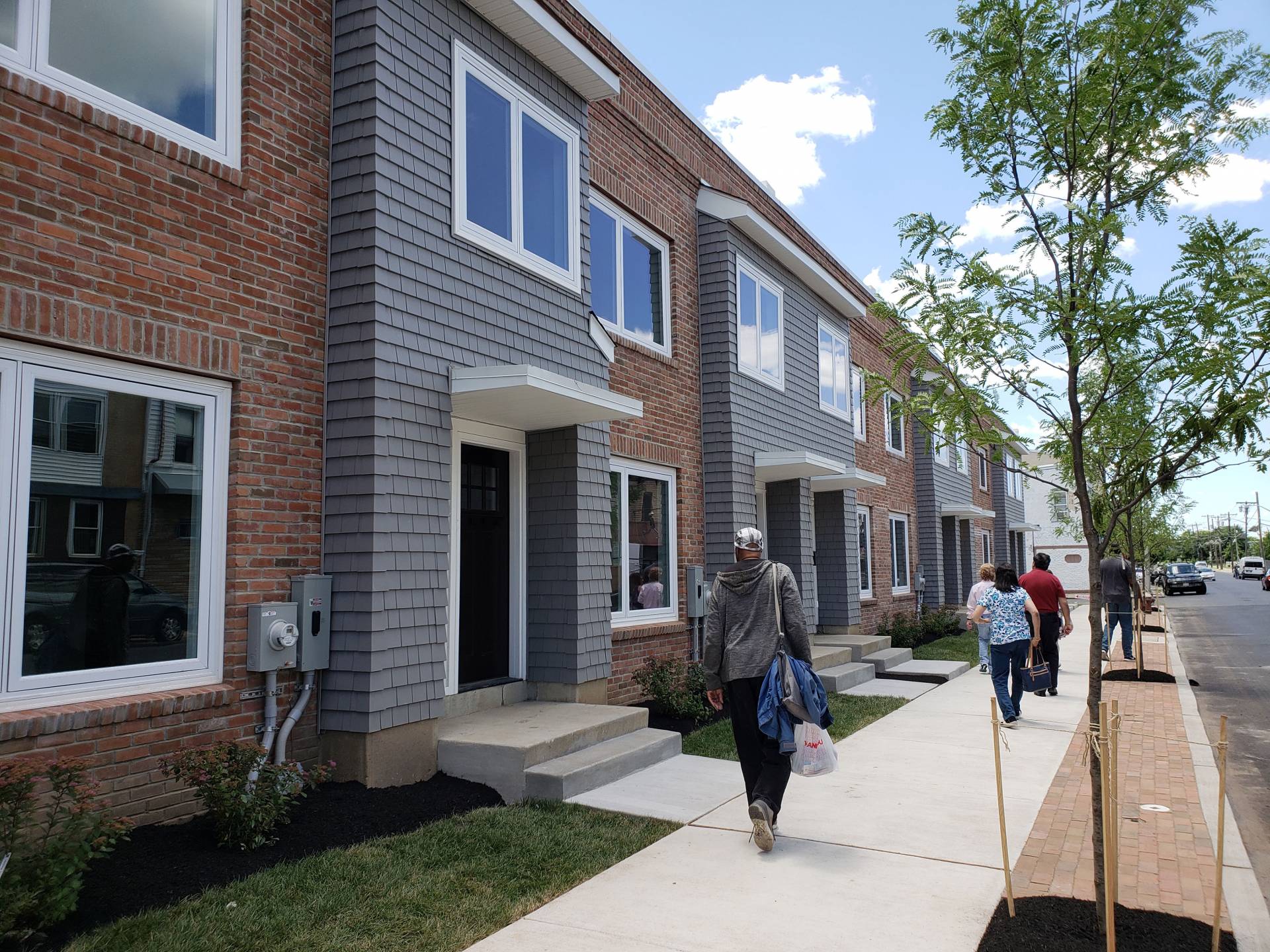Princeton University volunteers help build Habitat for Humanity homes