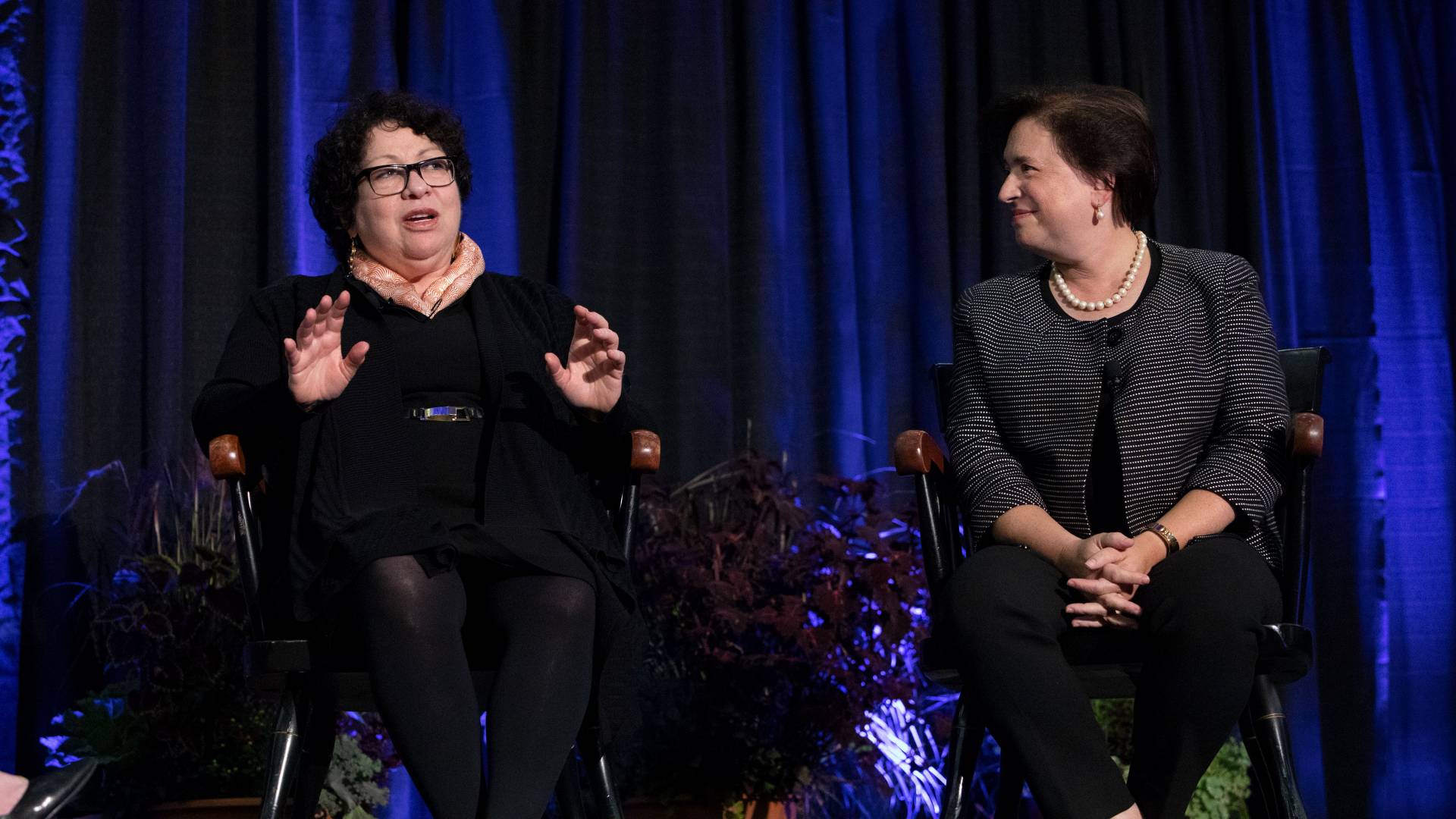 Sotomayor and Kagan talk Supreme Court, service and success at 'She Roars'
