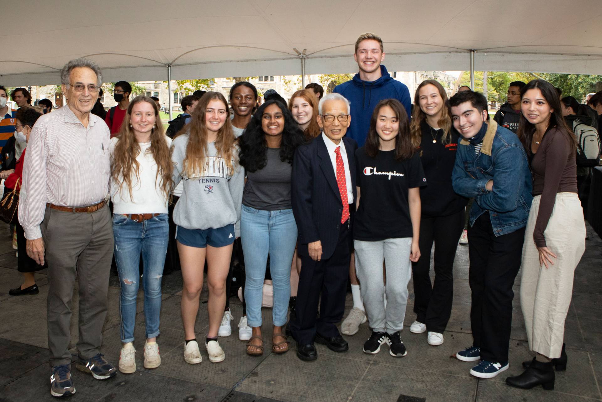 Syukuro Manabe poses with students and Robert Socolow
