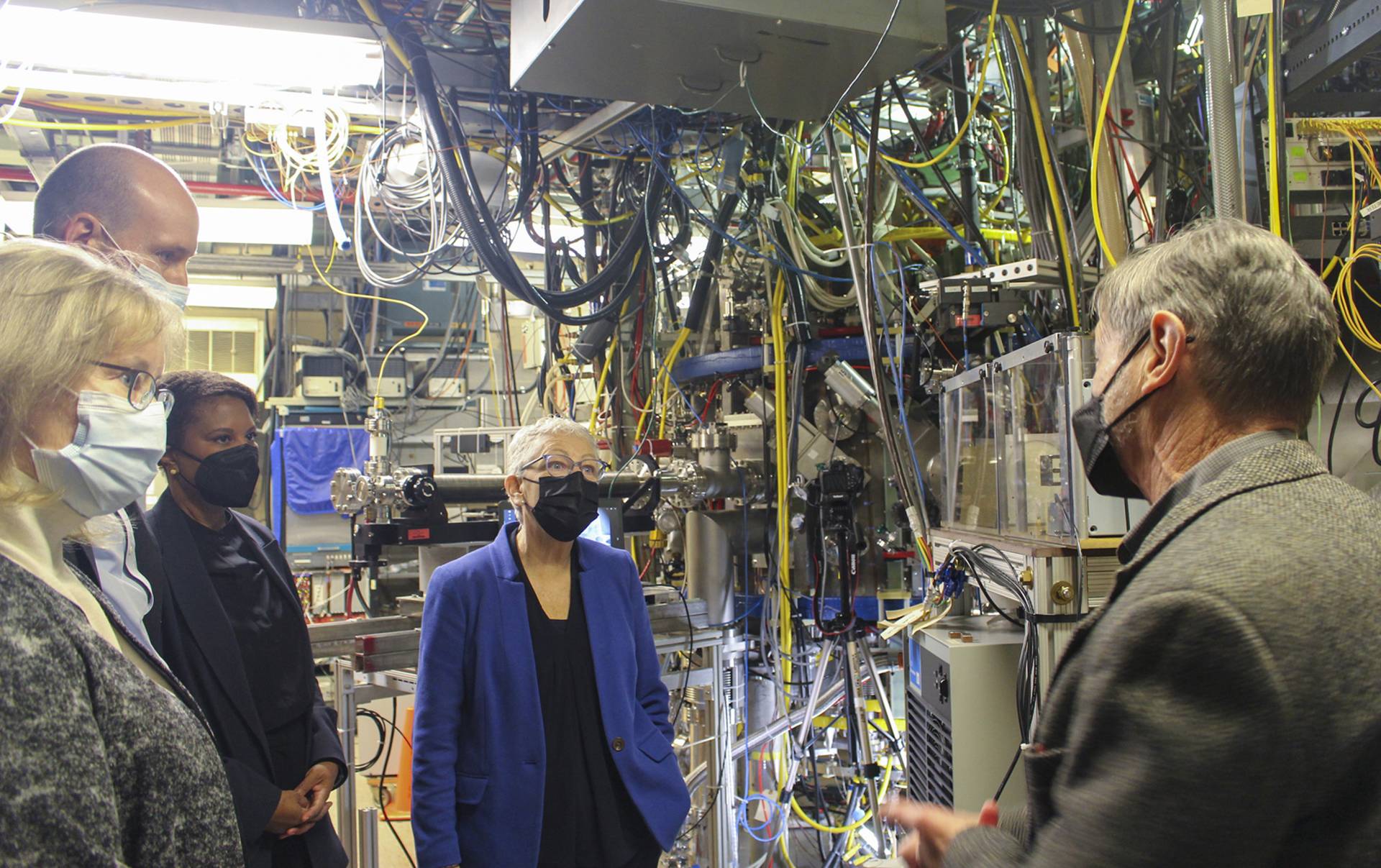 Visit to Princeton Plasma Physics Lab by White House and Department of Energy staff
