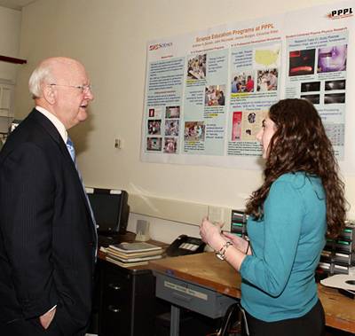 U.S. Secretary Energy Samuel Bodman visits PPPL