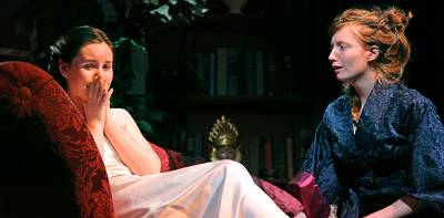 Gillian discusses her plight with Aunt Queenie