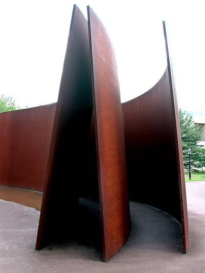 Sculpture Serra