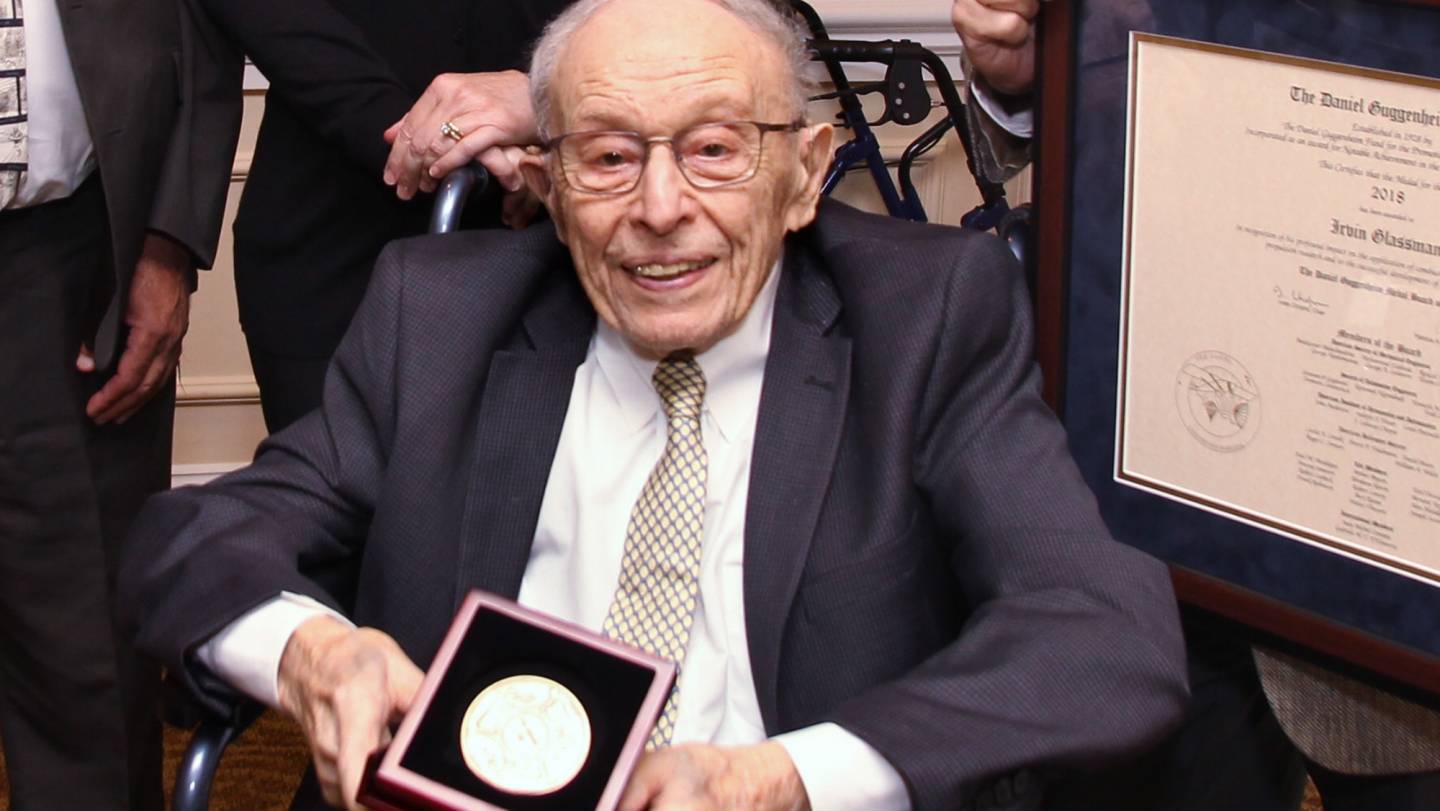 Glassman honored with Guggenheim Medal in aeronautics