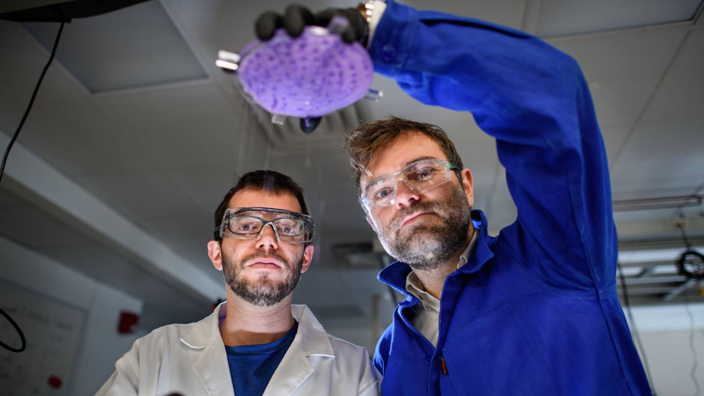 Drip Design Lab Researchers simplify tiny structures' construction drip by drip