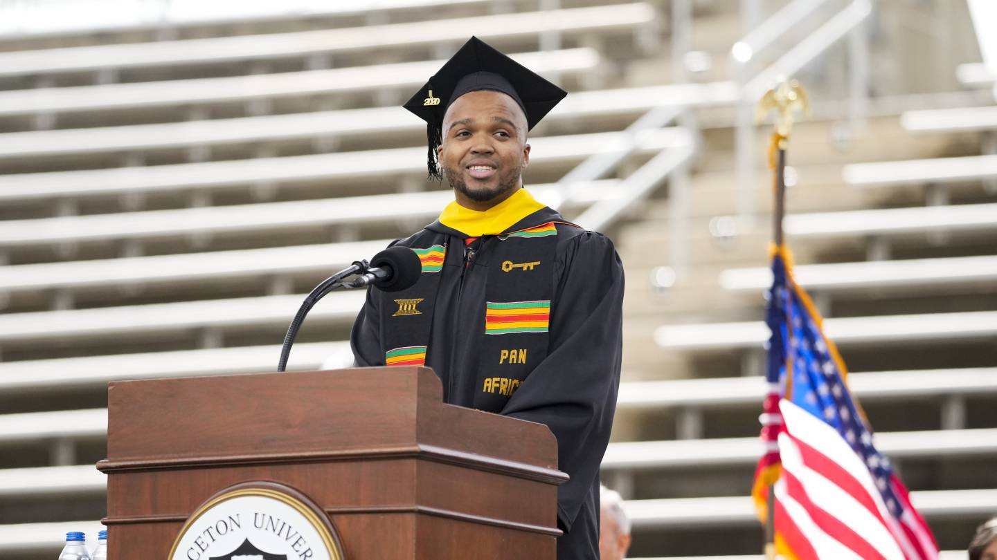 Nicholas Johnson Valedictory Remarks for Class of 2020 On-Campus Commencement - Vimarsana News