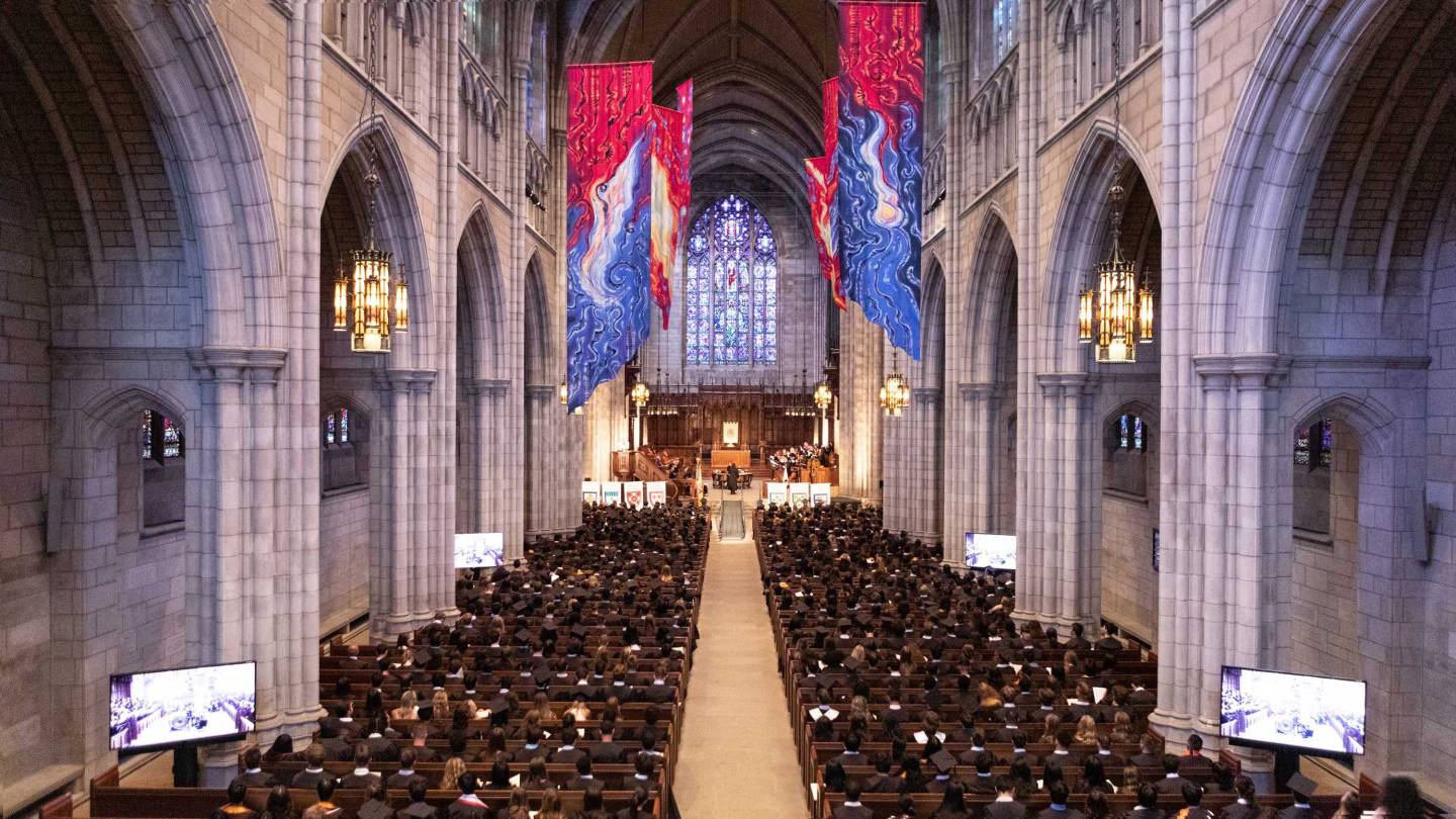 Kwame Anthony Appiah at Baccalaureate 2023: 'Pay attention, and attention will pay you back.' - Vimarsana News