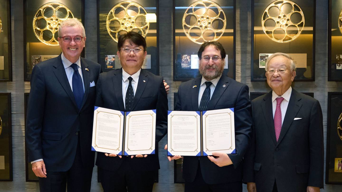 일본, 한국, 대만에 대한 무역 사절단이 프린스턴 대학의 연구 협력에 대한 새로운 관심을 불러일으켰습니다.