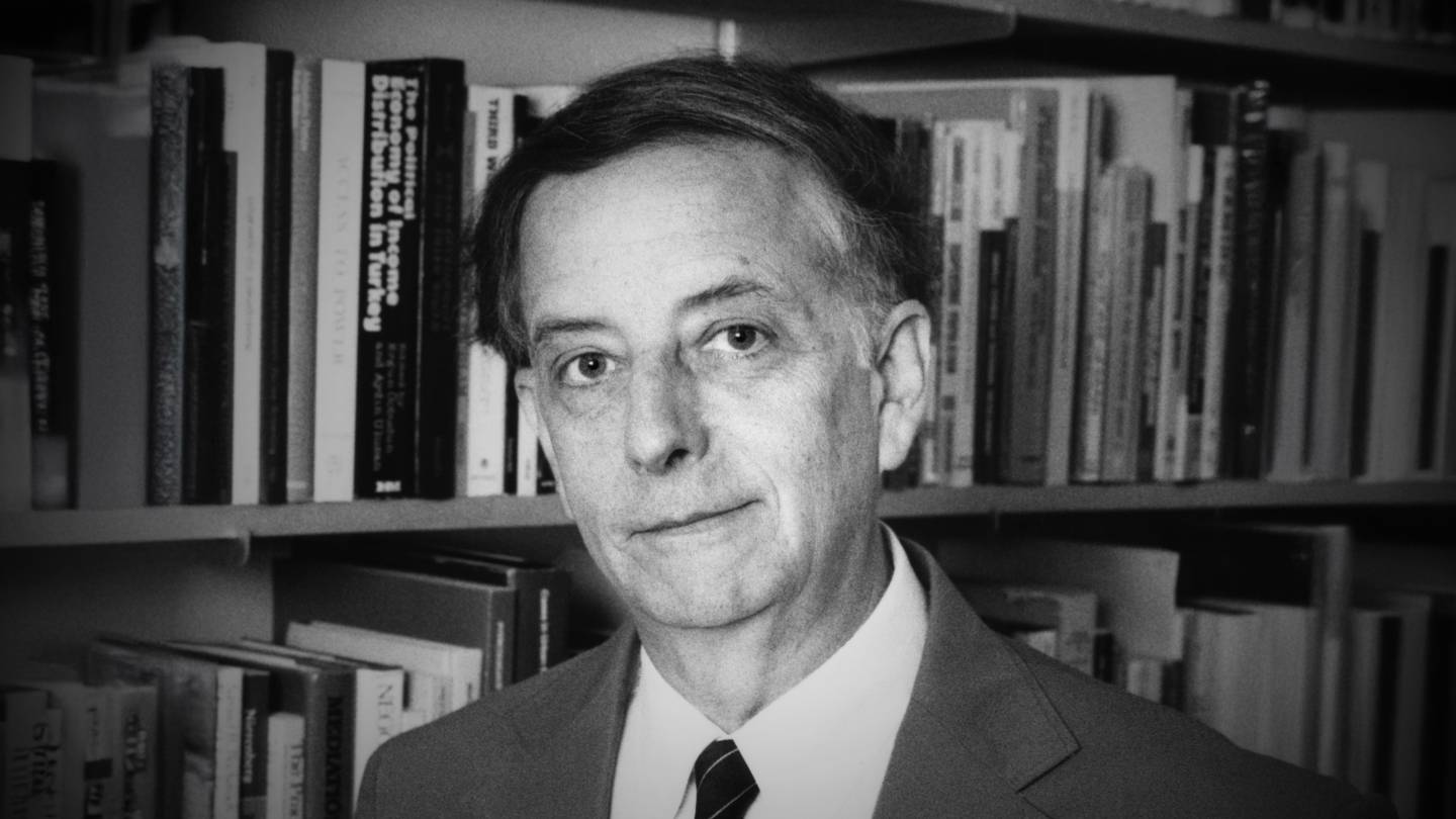 Julian Wolpert, a pioneer of urban planning and 'permanent giant in geography,' dies at 92
