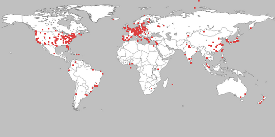Global map showing the location of PlanetLab nodes.