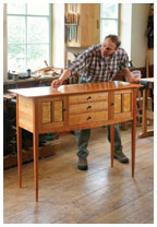 Master craftsman Garrett Hack ’74