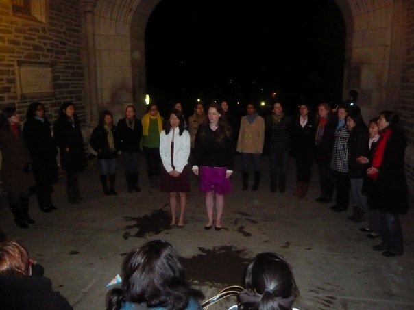 Spring Newbie Arch Sing, February 2009